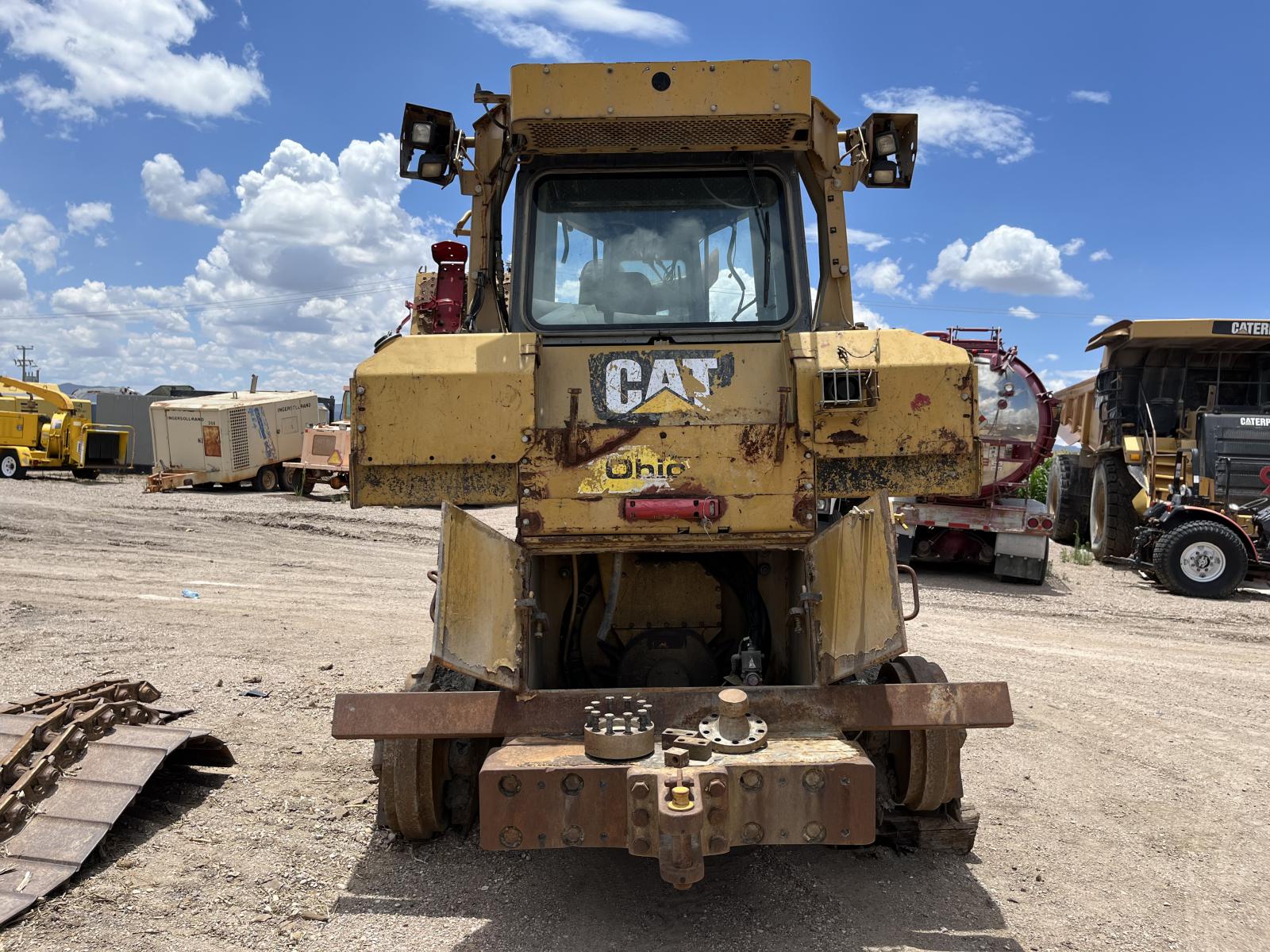 ./imagenes/INVOICE/2019/17771/TOPADOR FRONTAL CATERPILLAR D6T XW PARA PARTES (14).JPG